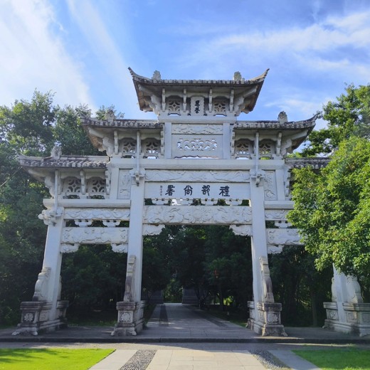 天利38套高考数学模拟试题汇编·2025版2025 天利38套高考数学模拟试题汇编·2025版2025封面