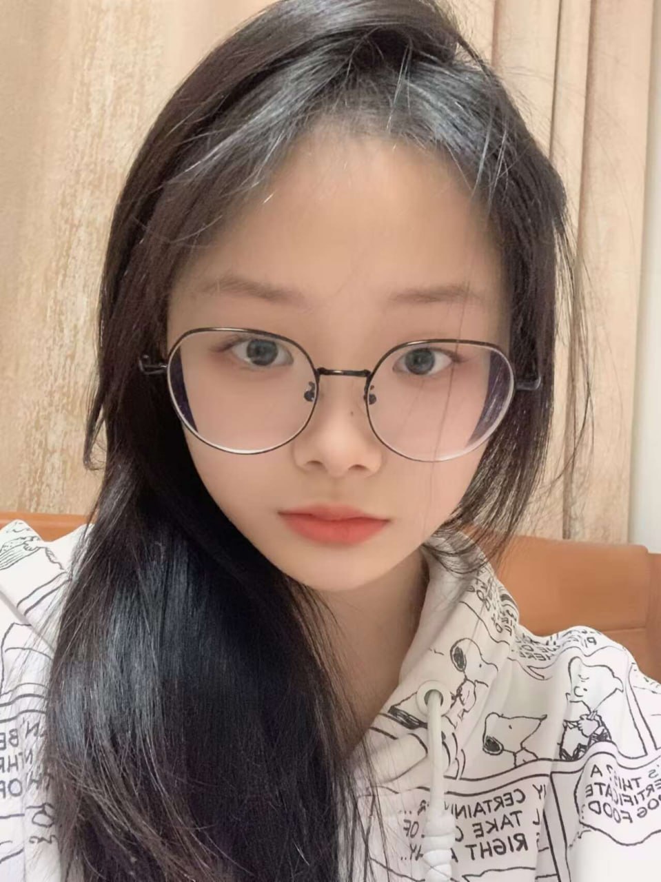 福利姬:李思琪(迅雷网盘) 福利姬:李思琪(迅雷网盘)封面